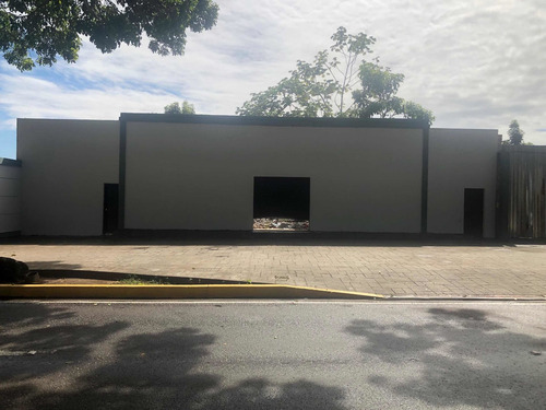 Imagen 6 de 7 de Se Vende Terreno En La Avenidad Bolivar Frente A La Catedral De Maturin.