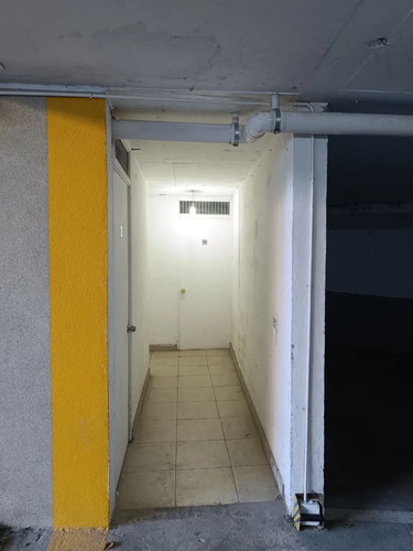 Amplia Bodega De 6 M2 Cercana A Mall Sport