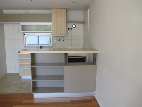 Departamento De 3 Ambientes Con Balcon