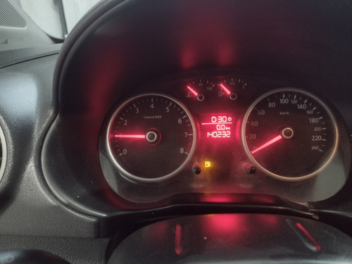 Volkswagen Saveiro 1.6 Cab. Simples Total Flex 2p