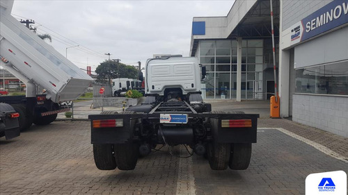 Mbenz Atego 3030 8x2 Cab Est Chassi 2019/2020