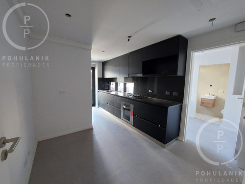 Venta 4 Ambientes Con Patio, Balcón Con Parrilla, Dependencia Y Cochera, Belgrano.