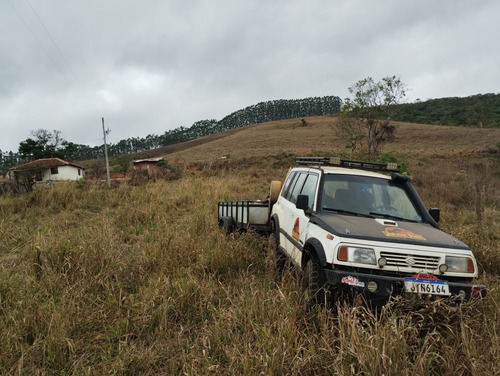 Vende-se Sítio Com Área Total De 14.6 Hectares