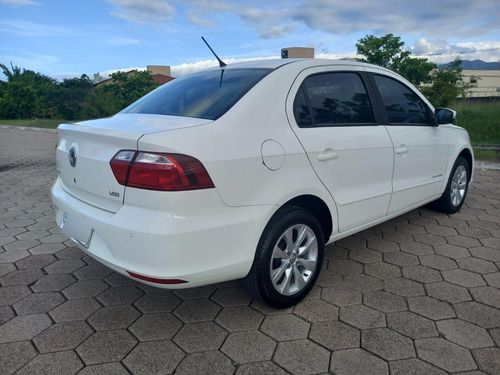 Imagem 2 de 15 de Volkswagen Voyage Cl 1.6