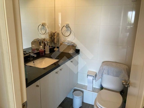 Imagen 10 de 18 de Departamento En Venta De 2 Dorm. En Peñalolén