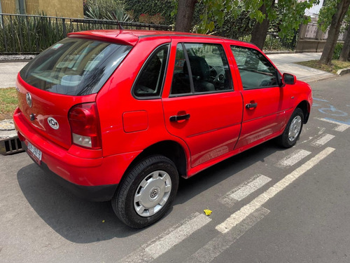 Volkswagen Pointer 1.6 Trendline Ee Mt