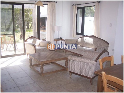 Imagen 3 de 8 de Casa En Alquiler - La Barra