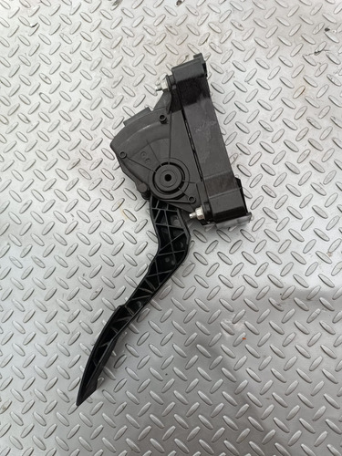 Pedal De Acelerador Nissan Frontier Pro-4x 4.0l V6 2015/2020 (Usado)