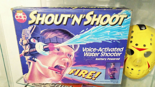 Shout And Shoot Pistola De Agua Por Voz Vintage Retro