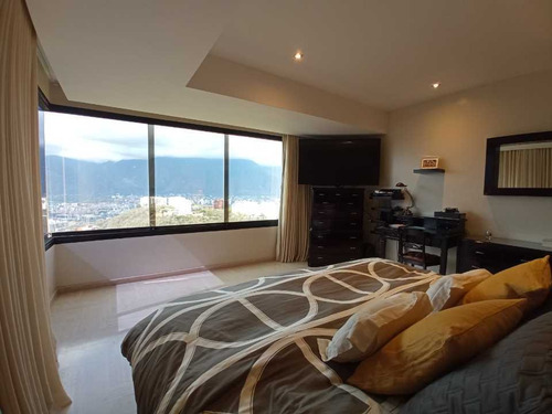 Vendo Apartamento 340m² 5hab/6b/5pe Mirador De San Román