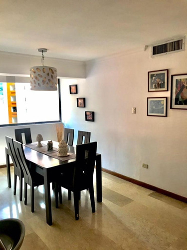 Imagen 2 de 9 de Vendo Apartamento En El Parral Bello Diseño Interior Valencia Norte