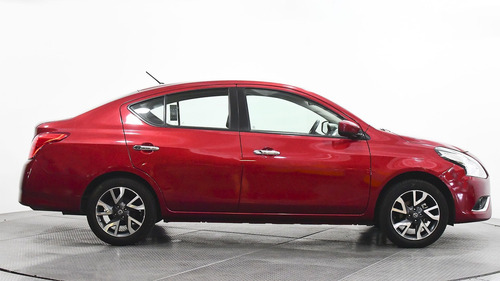 Imagen 6 de 15 de Nissan Versa 2019 1.6 Advance Mt