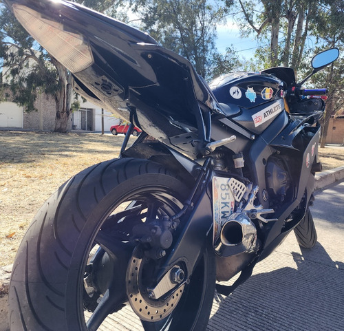 Yamaha Yzf R6 2011