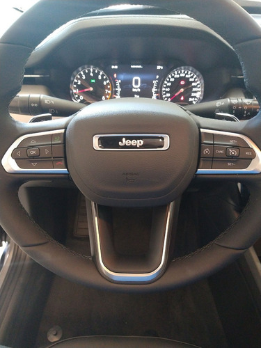 Imagen 4 de 14 de Jeep Compass Longitude 1.3 T270 4x2 Techo/cuero