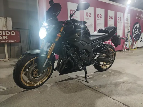 Yamaha Fz8