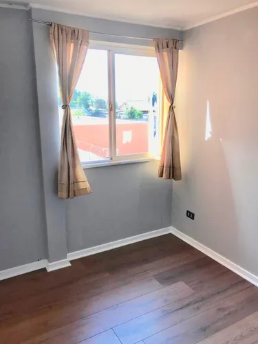 Venta Departamento 2 Dormitorios Y 1 Baño, Metro La Cisterna
