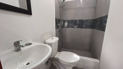 Departamento 2d Y 1b Primer Piso Salida Independiente