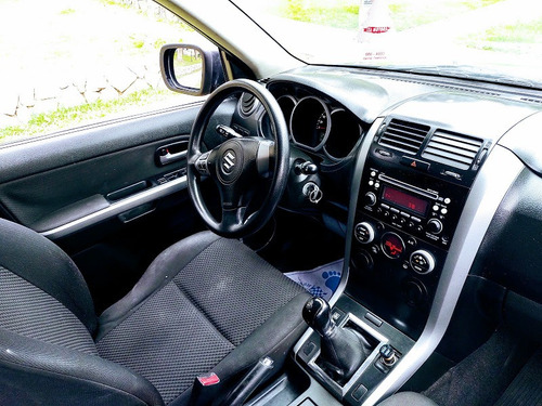 Suzuki Grand Nomade 1