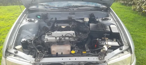 Mitsubishi Lancer 1.3 Gl 5 p