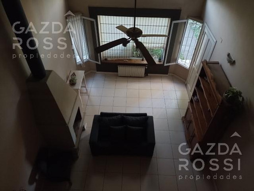 Imagen 6 de 30 de Casa - Adrogue