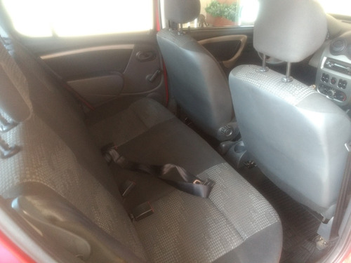 Renault Sandero 1.0 16v Expression Hi-flex 5p 2010
