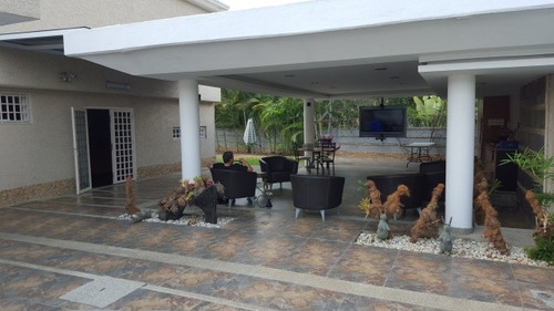 Imagen 6 de 24 de Se Vende Casa 655m2 5h+s/5.5b+s/8p Macaracuay 7039