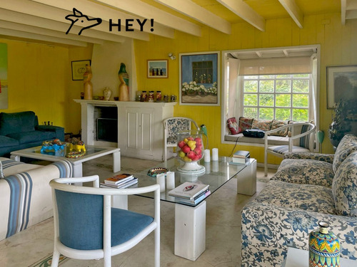 Casa Con Gran Terreno Y 2 Cabañas En De Santo Domingo