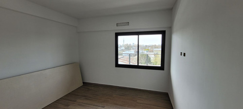 Departamento En Venta En Mataderos