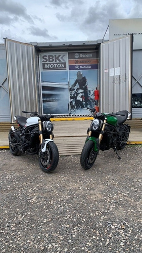 Imagen 2 de 17 de Benelli 752 S En Sbk Motos