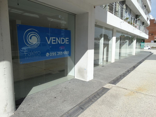 Local Comercial, Proximo A Avda. Italia!!!