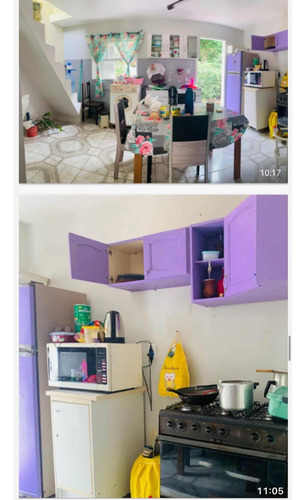 Casa Em Ribeirão Pequeno, Laguna, Com Dois Quartos.