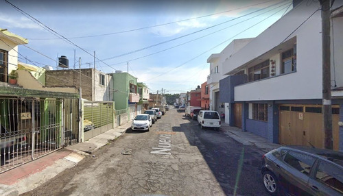 Gran Remate, Casa En Col. Menchaca, Tepic, Nayarit.