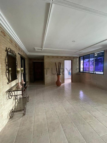 Venta De Apartamento Urb. Prebo Resid. San Andrés Vi