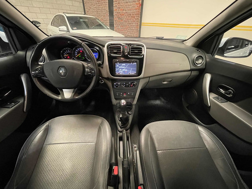 Renault Logan 2017 1.6 Privilége Plus 105cv Nac