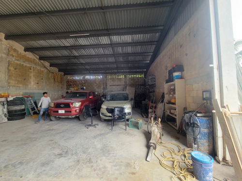 Vendo Bodega Cancun