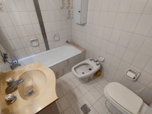 Imagen 18 de 30 de Venta Casa 4 Ambientes Bernal Quincho Cochera