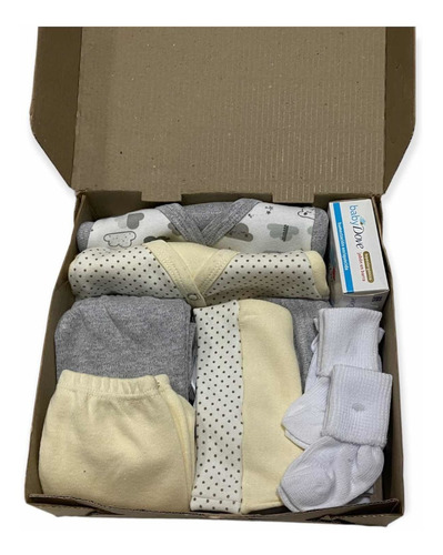 Imagen 2 de 3 de Ajuar Nacimiento 12piezas Bebe Algodon Set Caja Regalo