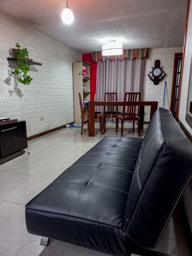 Imagen 7 de 18 de Casa En San Antonio Con Garage