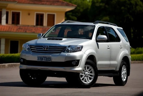 Imagem 1 de 7 de Toyota Sw4