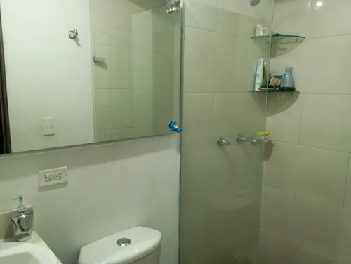 Apartamento En Venta En Conquistadores. Cod V11958