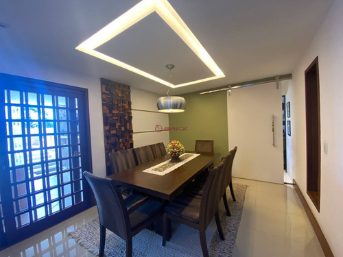 Imagem 8 de 30 de Casa Com 4 Quartos Sendo 1 Suíte Master Em Condomínio No Alto - Teresópolis/rj. - Ca01901 - 70243578