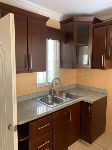 Imagen 8 de 12 de Alquilo Apartmentos En Segundo Nivel En La Carretera Mella