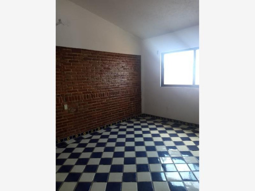Imagen 1 de 12 de Casa Sola En Venta Buganbilias