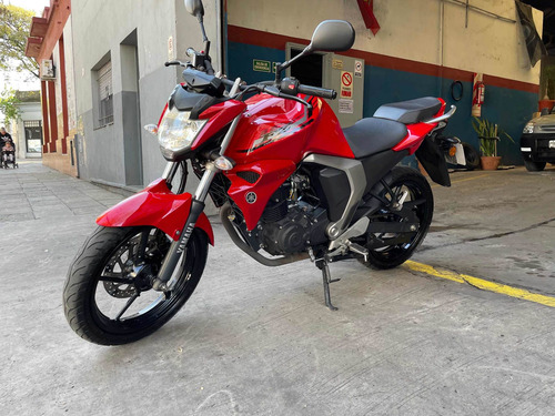 Imagen 13 de 17 de Yamaha Fz Fi 150 2019