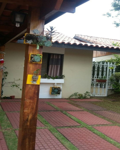 Casa Térrea 3 Dormitórios 100 M² 2 Vg Condomínio - 983-cadg - 67749810