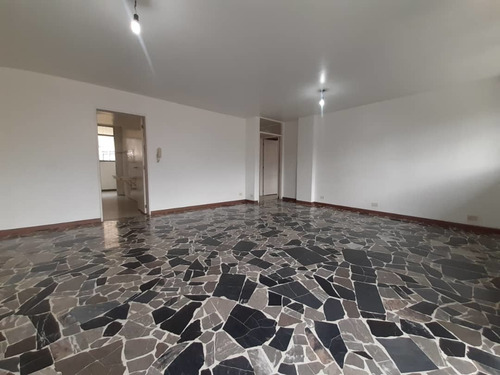 Imagen 5 de 18 de Vendo Apto 106m2 3h/2b/1p Colinas De Bello Monte 7721
