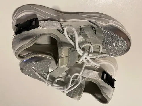 Zapatillas Importadas Kendall And Kyllie By Kardashian