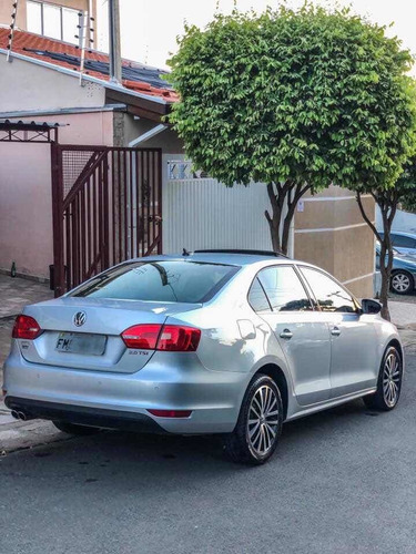 Volkswagen Jetta 2.0 Tsi Highline 4p 211 Hp 2013