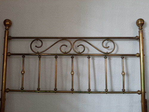 Imagen 2 de 2 de Copete De Bronce Matrimonial Antiguo