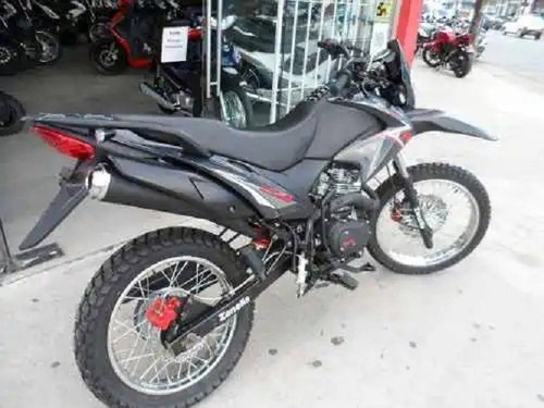 Imagen 15 de 17 de Zanella Zr 250 Ohc - Ahora 12/18 - Créditos Con Dni!